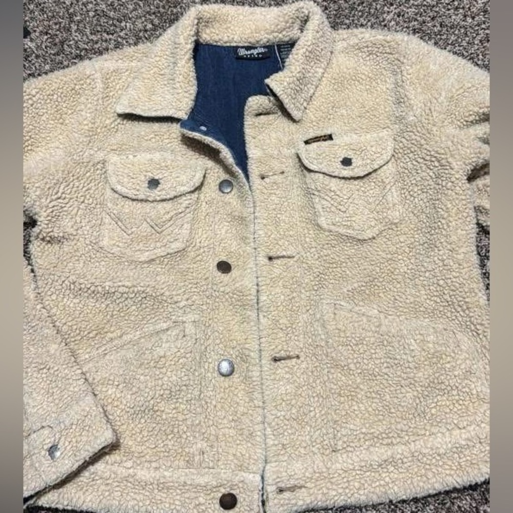 Retro Wrangler Cream Sherpa Jacket